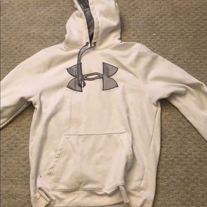 Under Armour sweatshirt